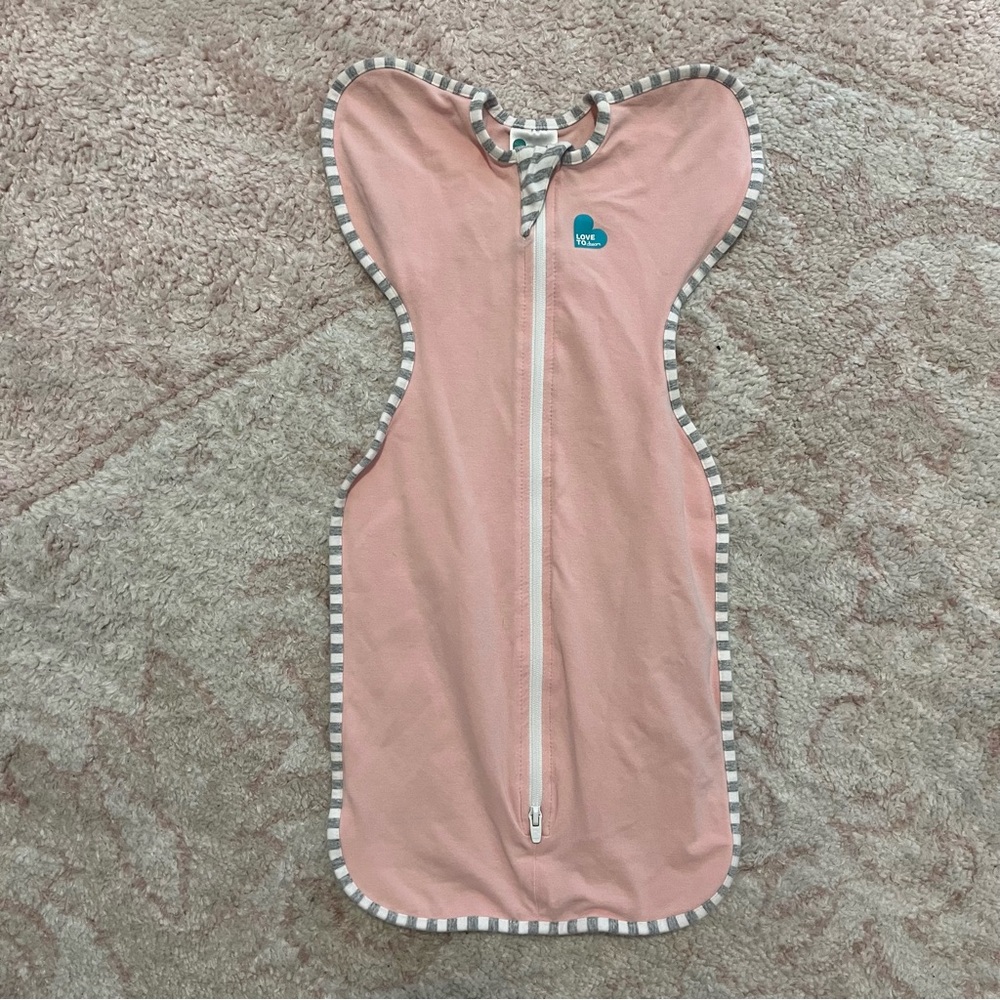 Love to Dream Newborn Swaddle Up